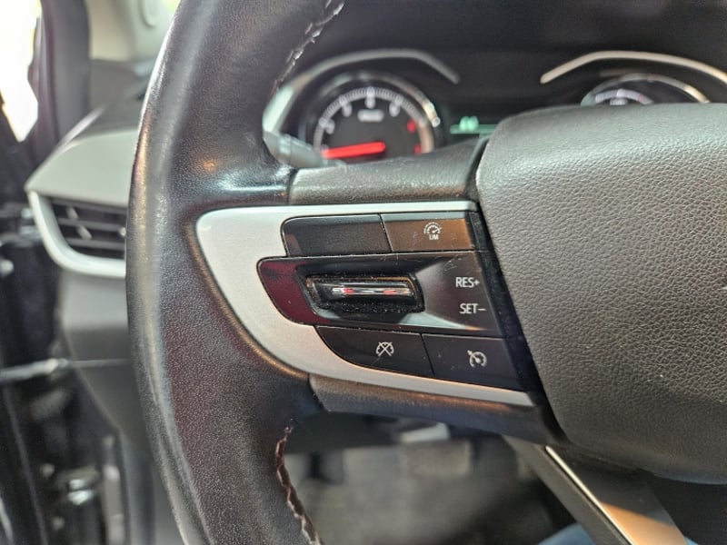 Chevrolet Onix Hb 1.0 At 2023 - Imagen 17 de 19