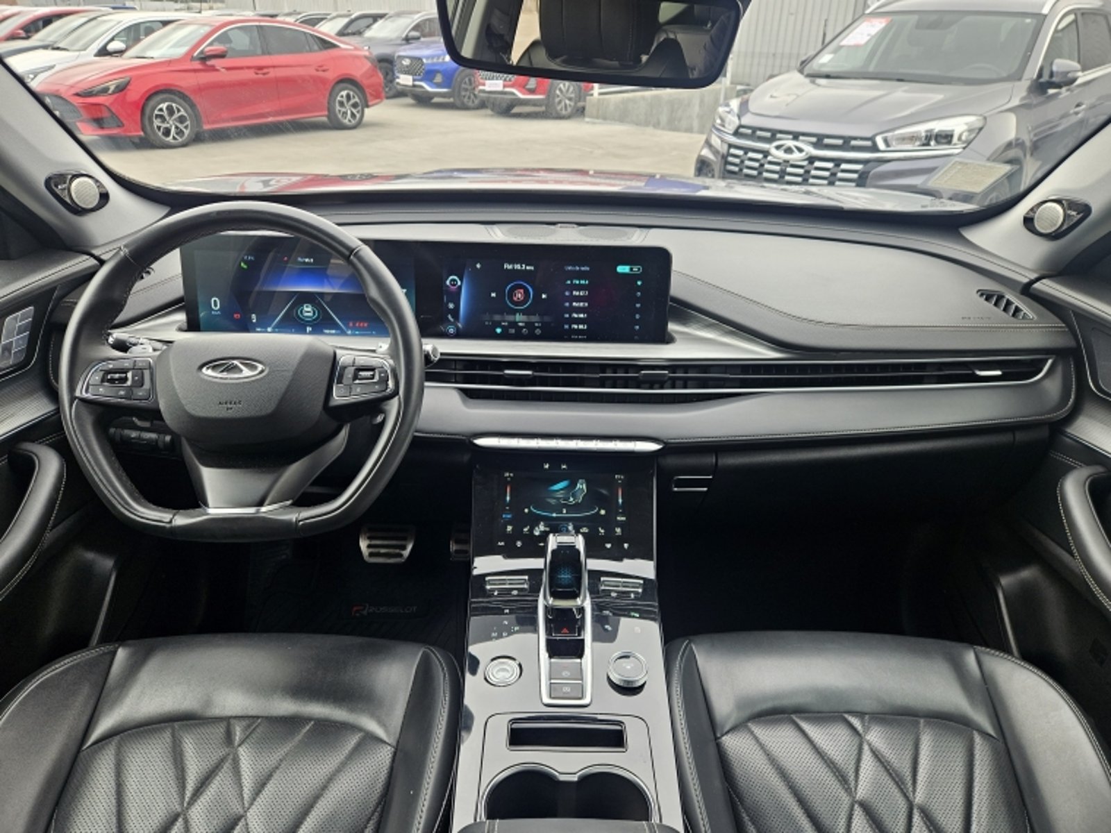 CHERY Tiggo 8 Pro Max 4x4 2.0 Aut 2023 - Imagen 10 de 20