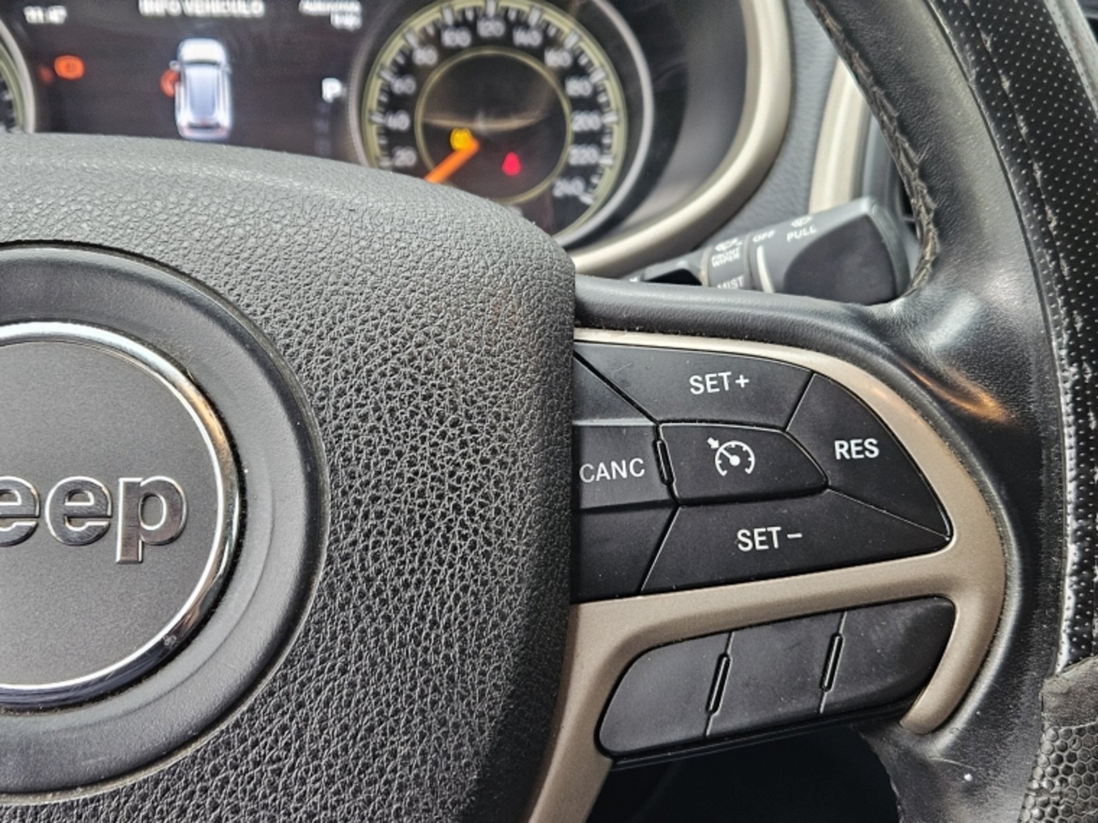 Jeep Cherokee Ltd 4x4 2.4 2016 - Imagen 19 de 20