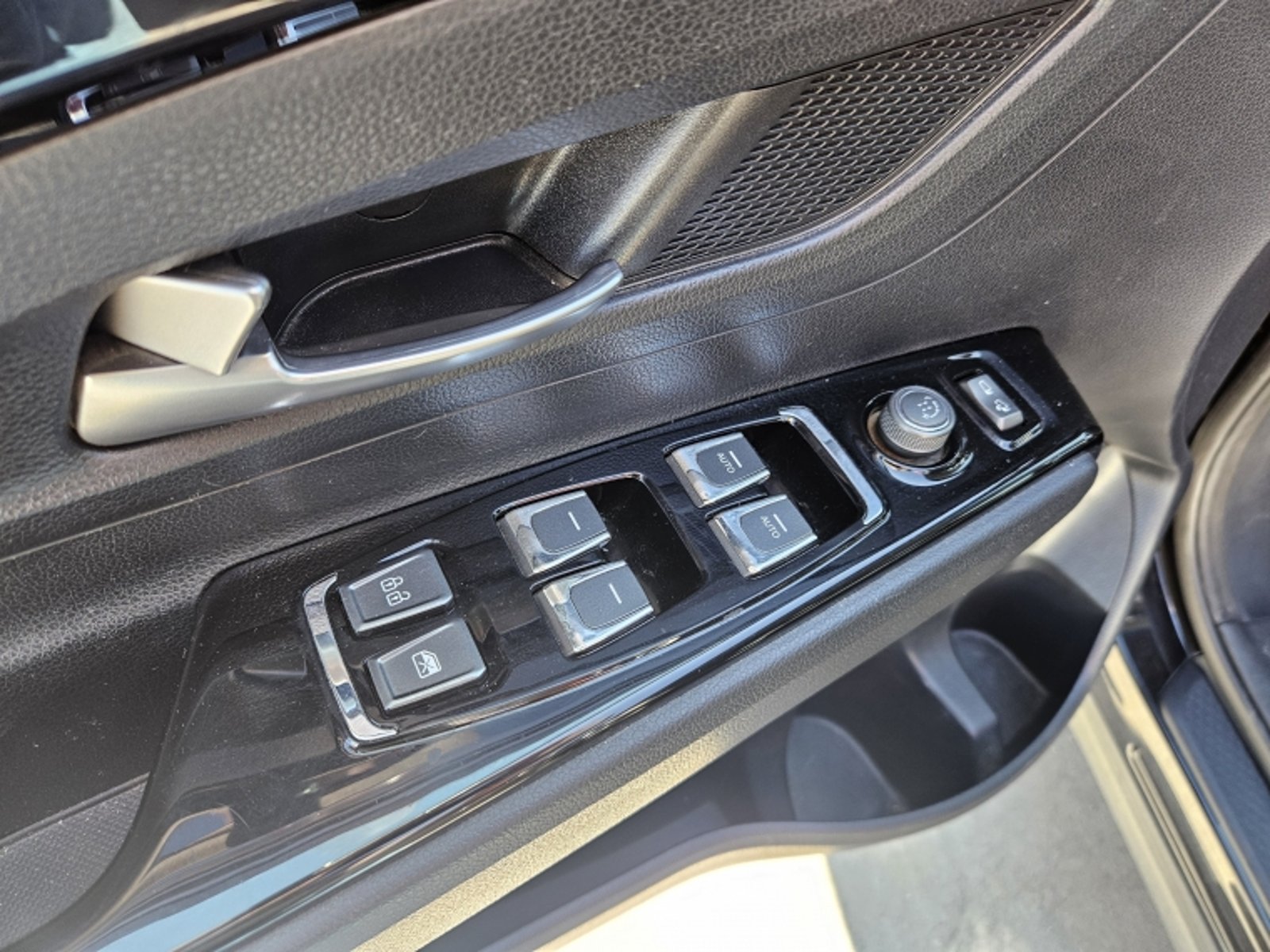 SSANGYONG KORANDO New Korando 4x2 1.6 At Cd211 2023 - Imagen 12 de 20