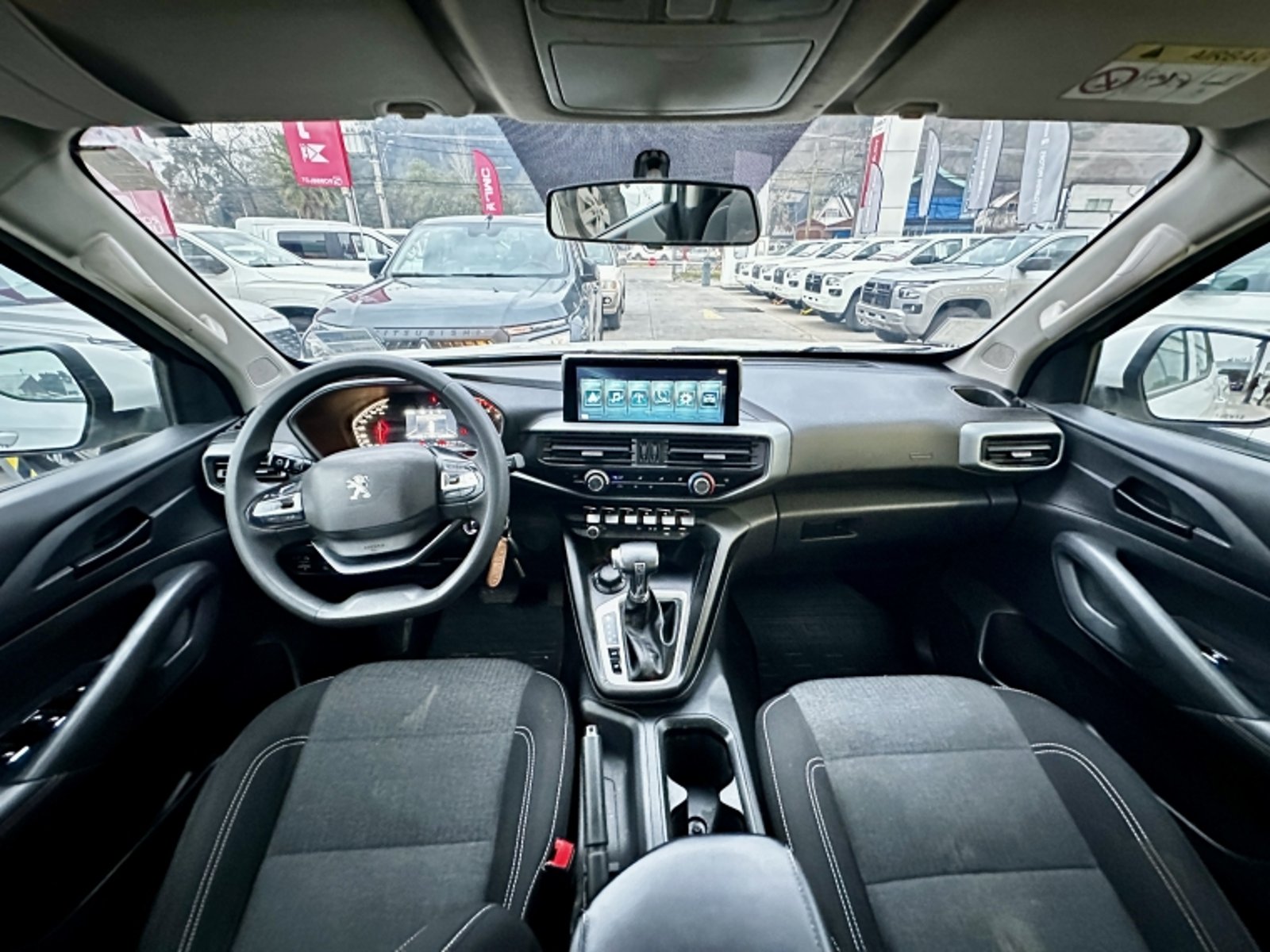 PEUGEOT Landtrek Bluehdi 4x4 2.2 Aut 2024 - Imagen 19 de 20