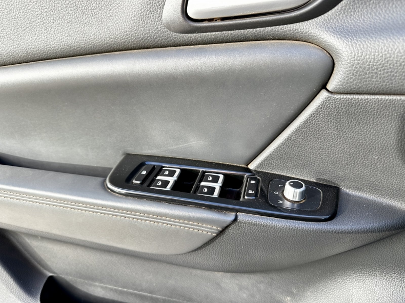 FOTON G7 4x4 2.0 2024 - Imagen 14 de 20