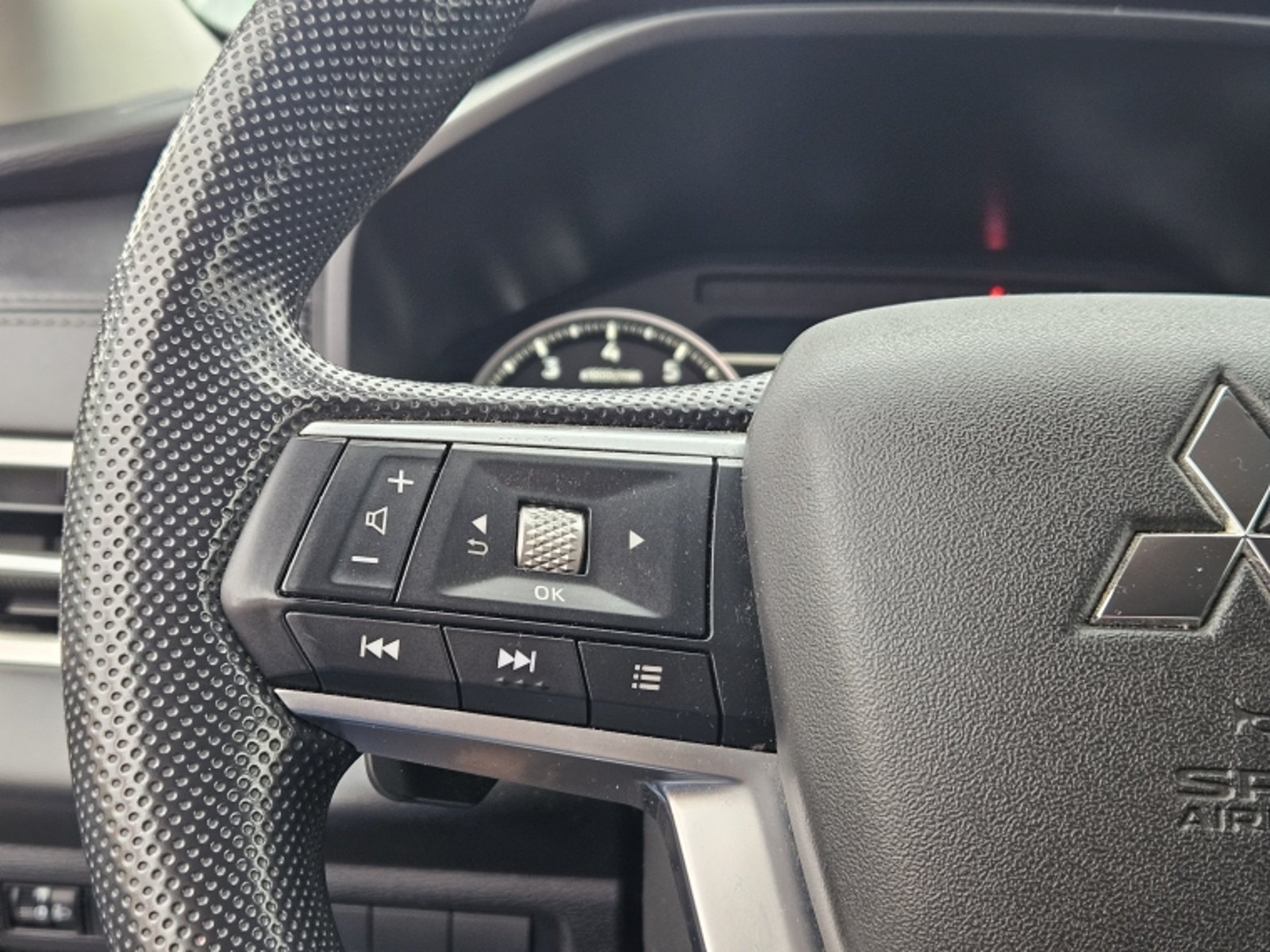 Mitsubishi NEW OUTLANDER Outlander Gl 2.5 Aut 2023 - Imagen 16 de 20