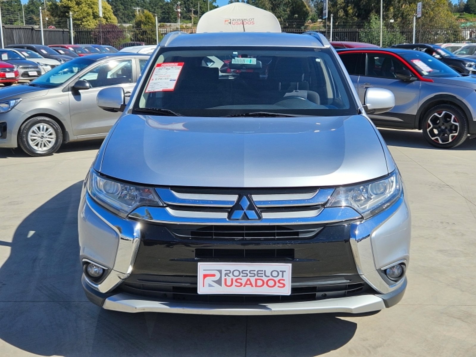 Mitsubishi Outlander 2.0 2015 - Foto 3 de 20