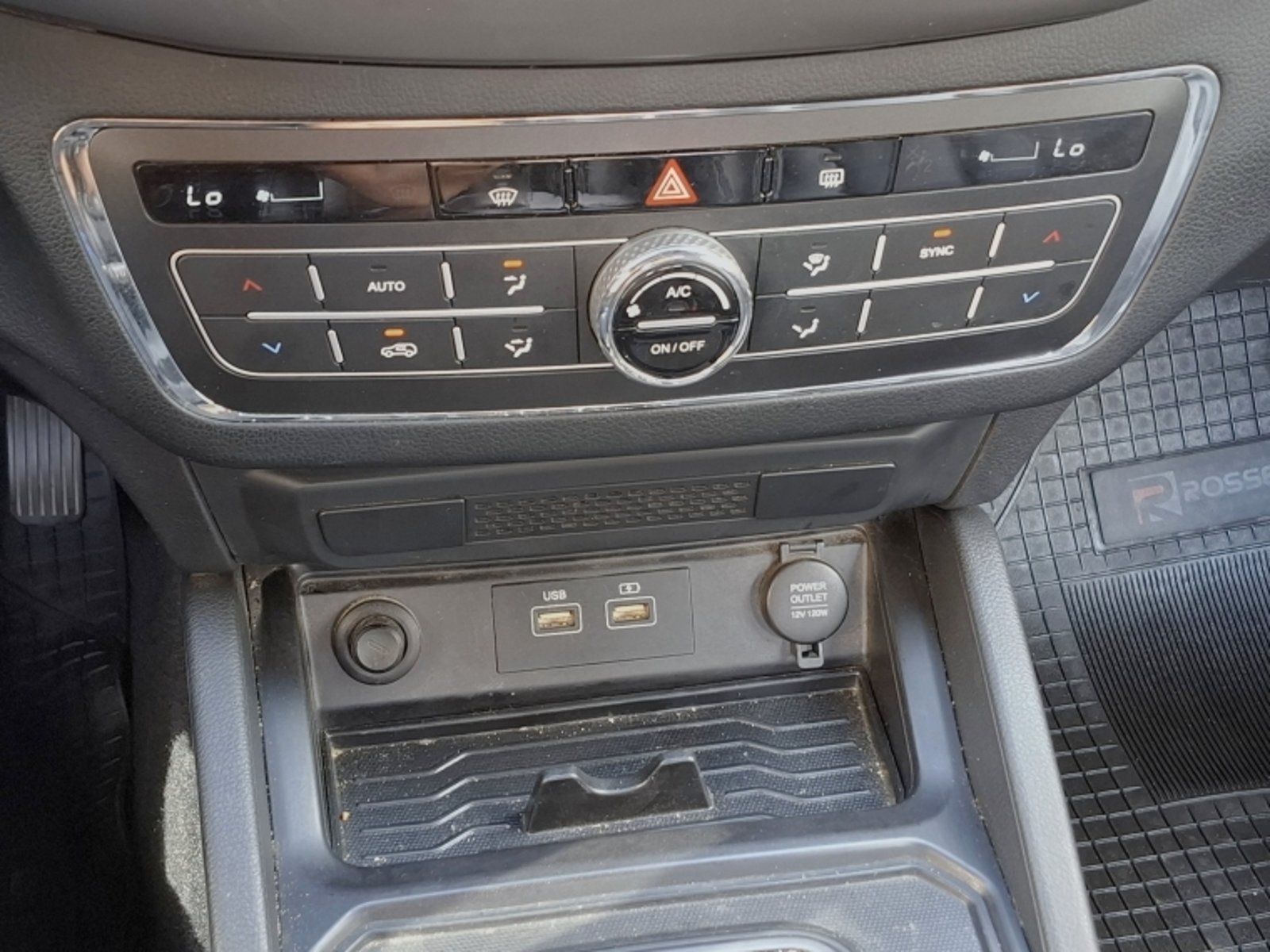 SSANGYONG GRAND MUSSO New Musso Grand Limited 4wd 2.2 Aut 2024 - Imagen 14 de 20