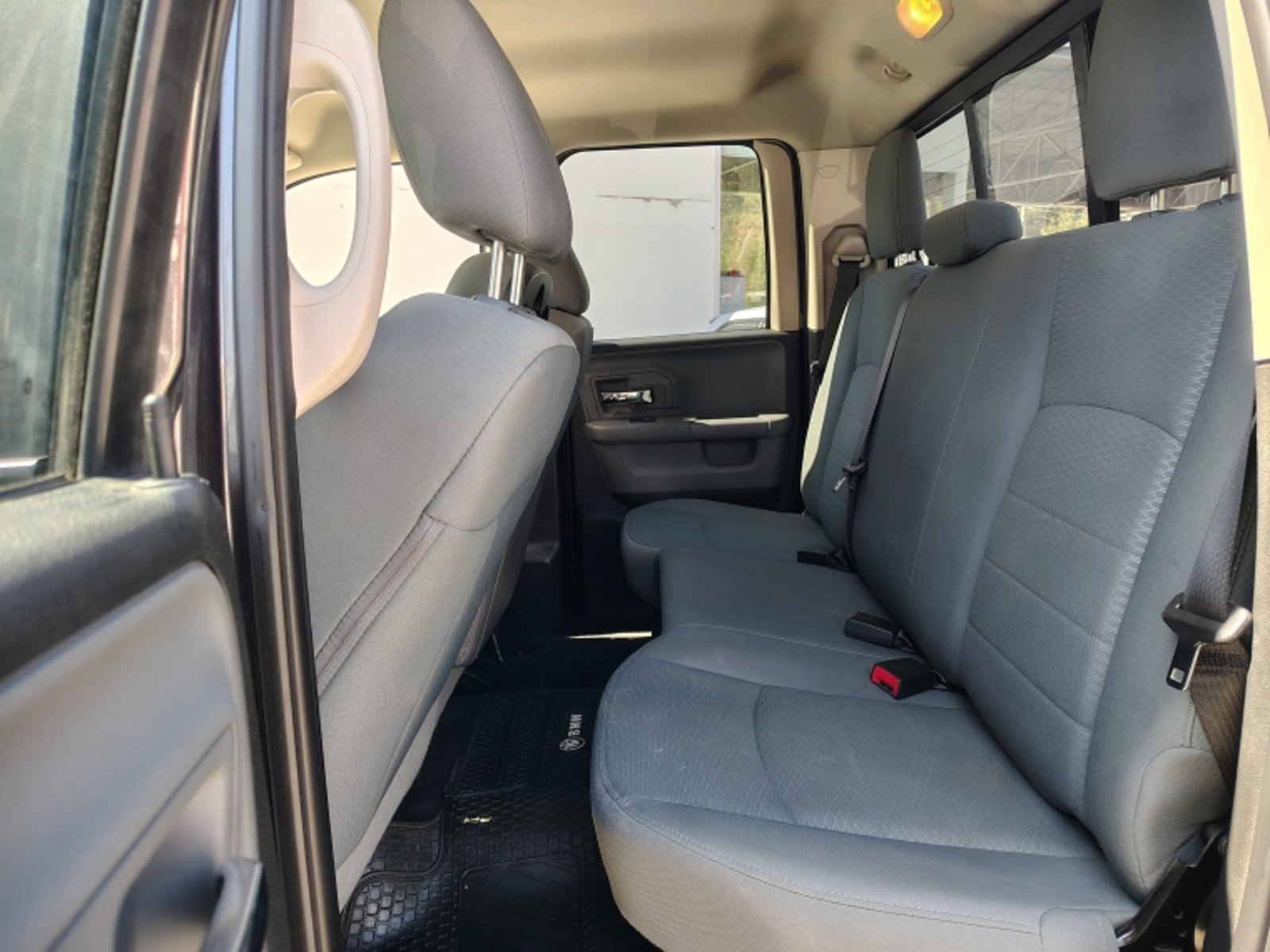 RAM 1500 4x4 3.6 2019 - Imagen 7 de 18