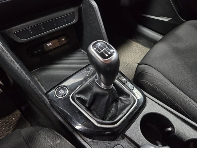 Kia Sportage Ex 2.0l 6mt Gsl 4x2 2022 - Imagen 14 de 19