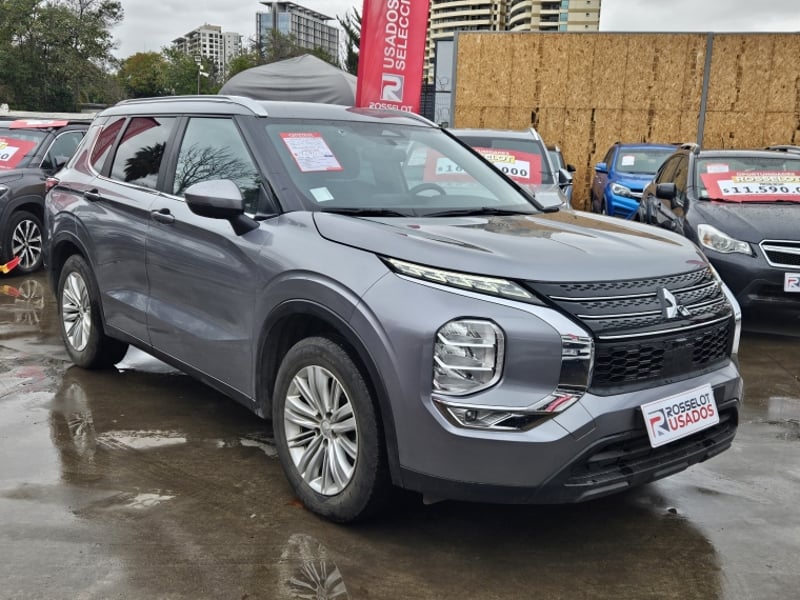 Mitsubishi NEW OUTLANDER Outlander Gl 2.5 Aut 2023 - Imagen 3 de 20
