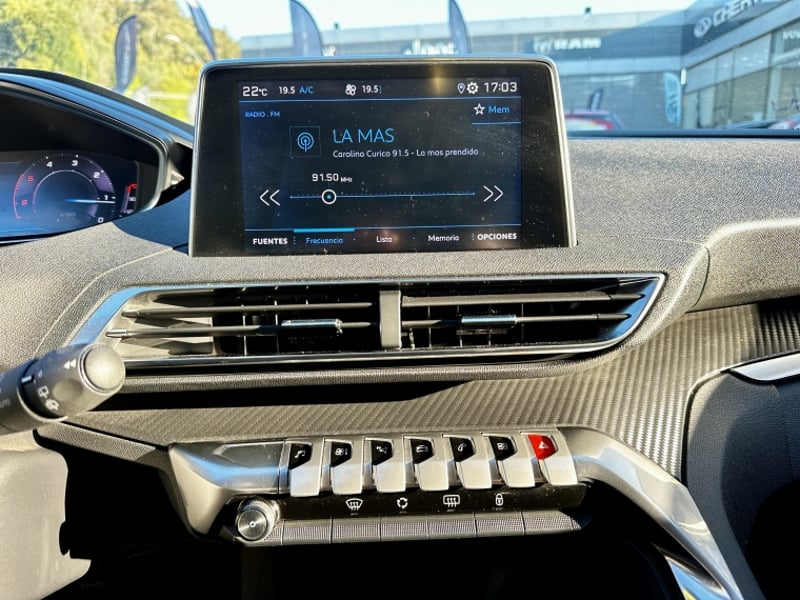 Peugeot 3008 Active Bluehdi 1.5 2022 - Imagen 13 de 20