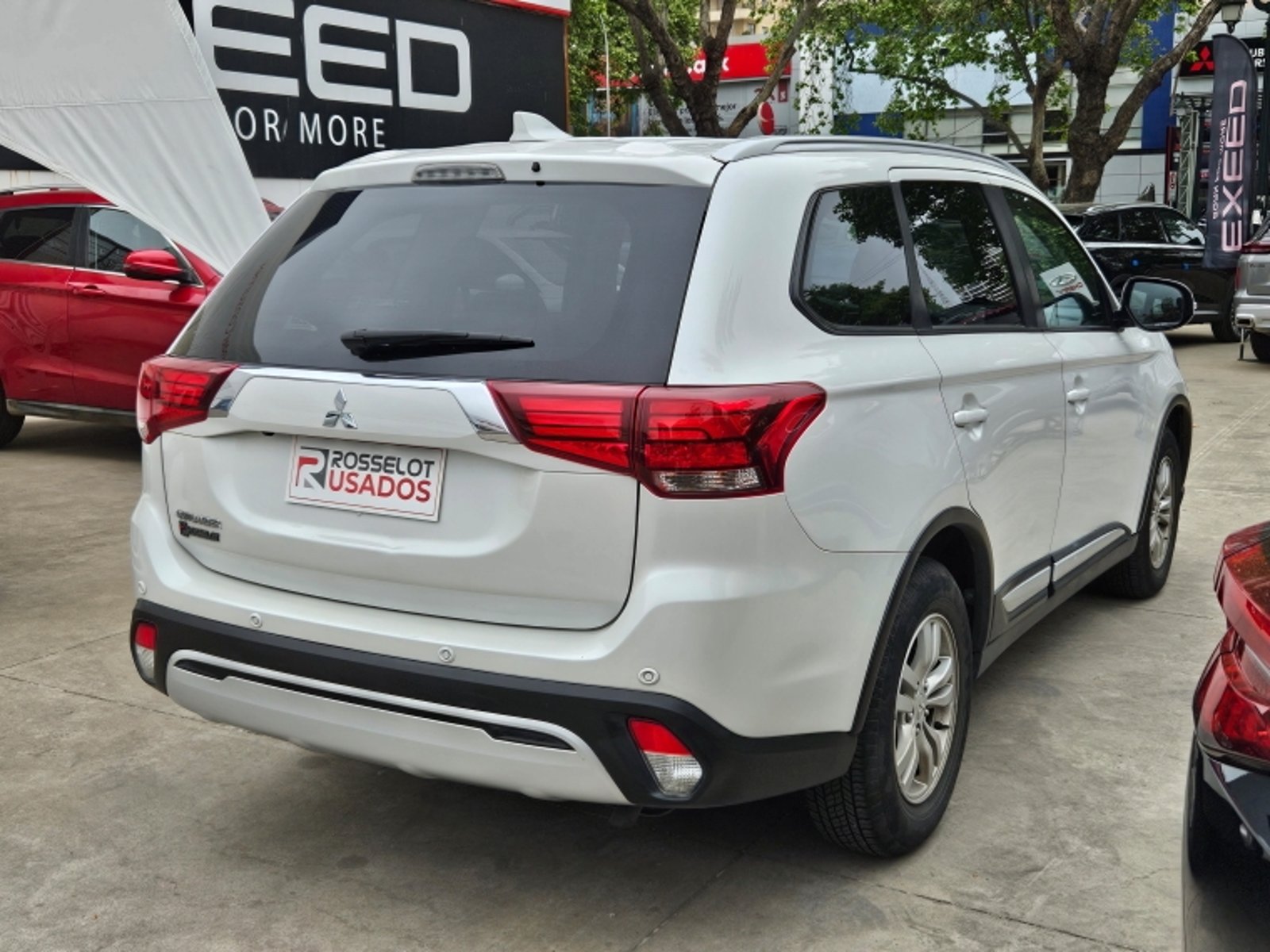 Mitsubishi Outlander Cvt 2.0 Aut 2023 - Foto 5 de 19