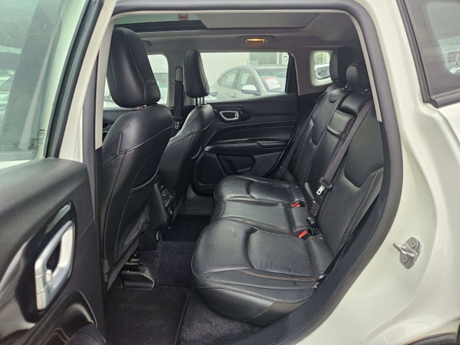 Jeep COMPASS New Compass Limited 4x2 At 1.3t 2022 - Imagen 8 de 20