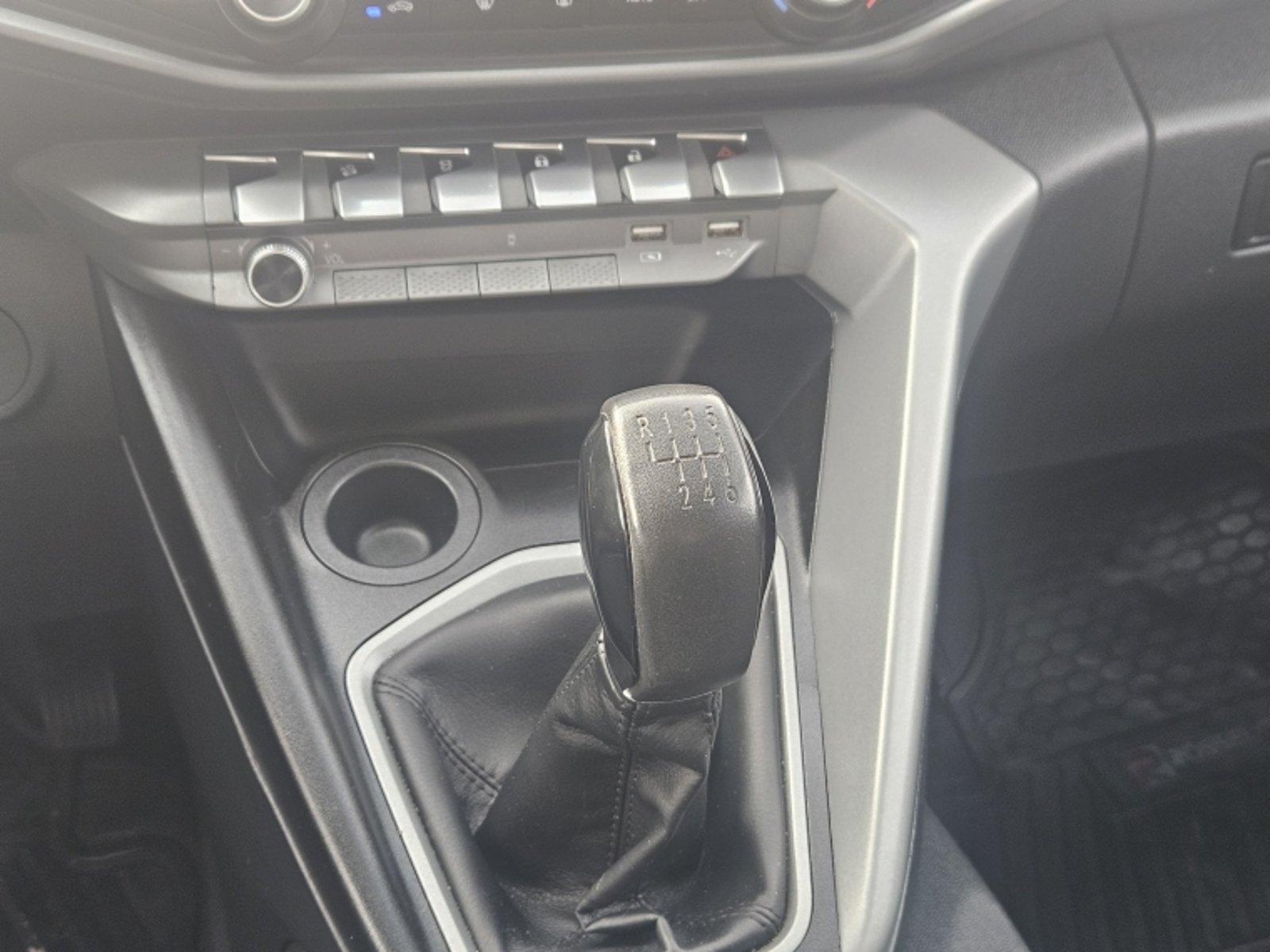 CHANGAN Hunter Luxury 1.9 2021 - Imagen 12 de 20