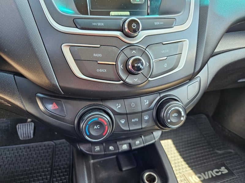 Chevrolet Sail 1.5 2022 - Imagen 9 de 14