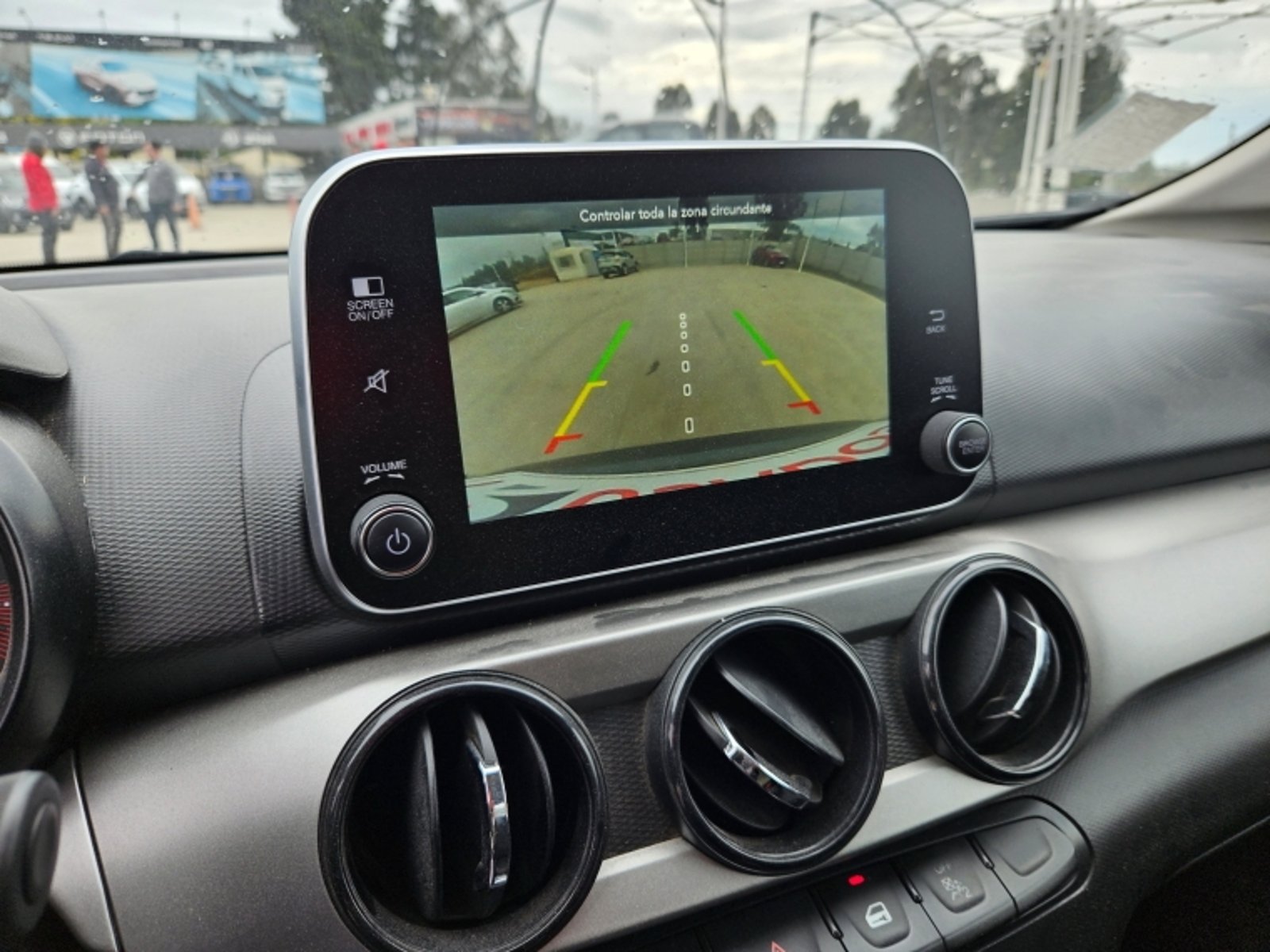 Fiat Cronos Drive 1.8 At 2022 - Imagen 19 de 20