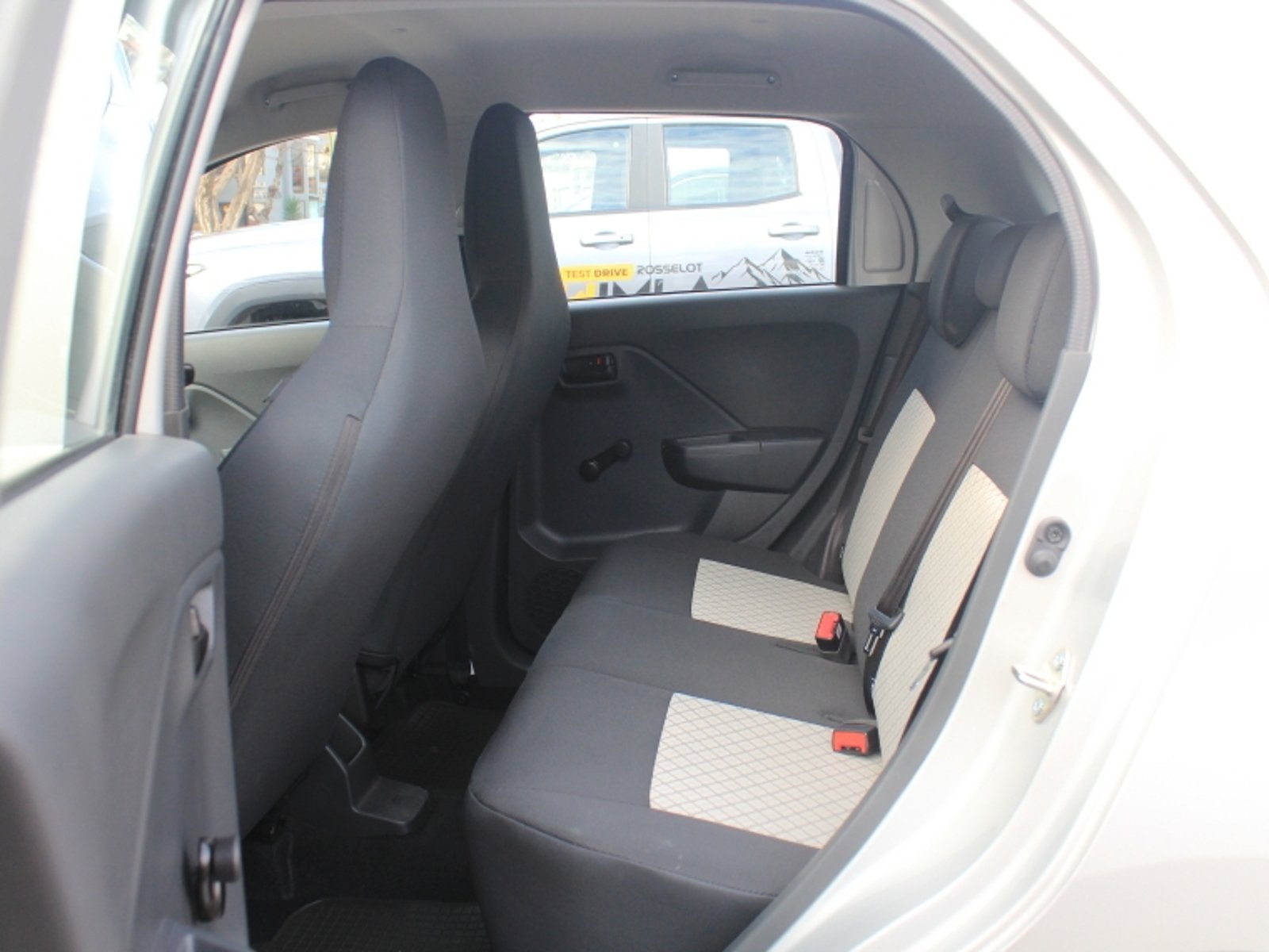 SUZUKI Alto Mt 4x2 1.0 2026 - Imagen 8 de 20