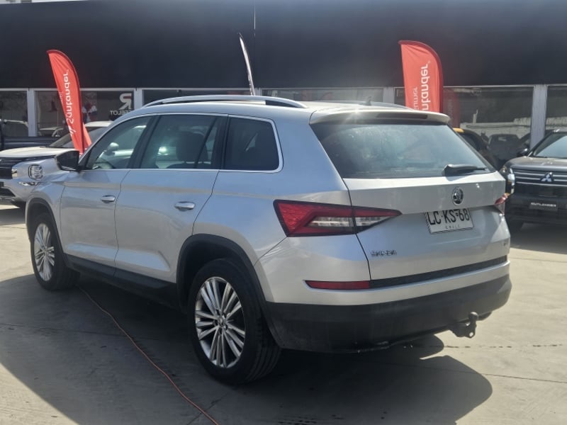 Skoda Kodiaq Tdi 4x4 2.0 Aut 2019 - Imagen 6 de 20