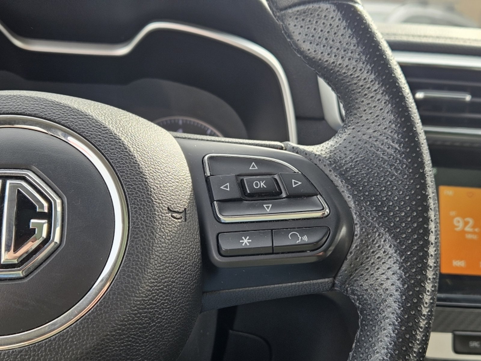 MG Zs 1.5 At 2022 - Imagen 18 de 20