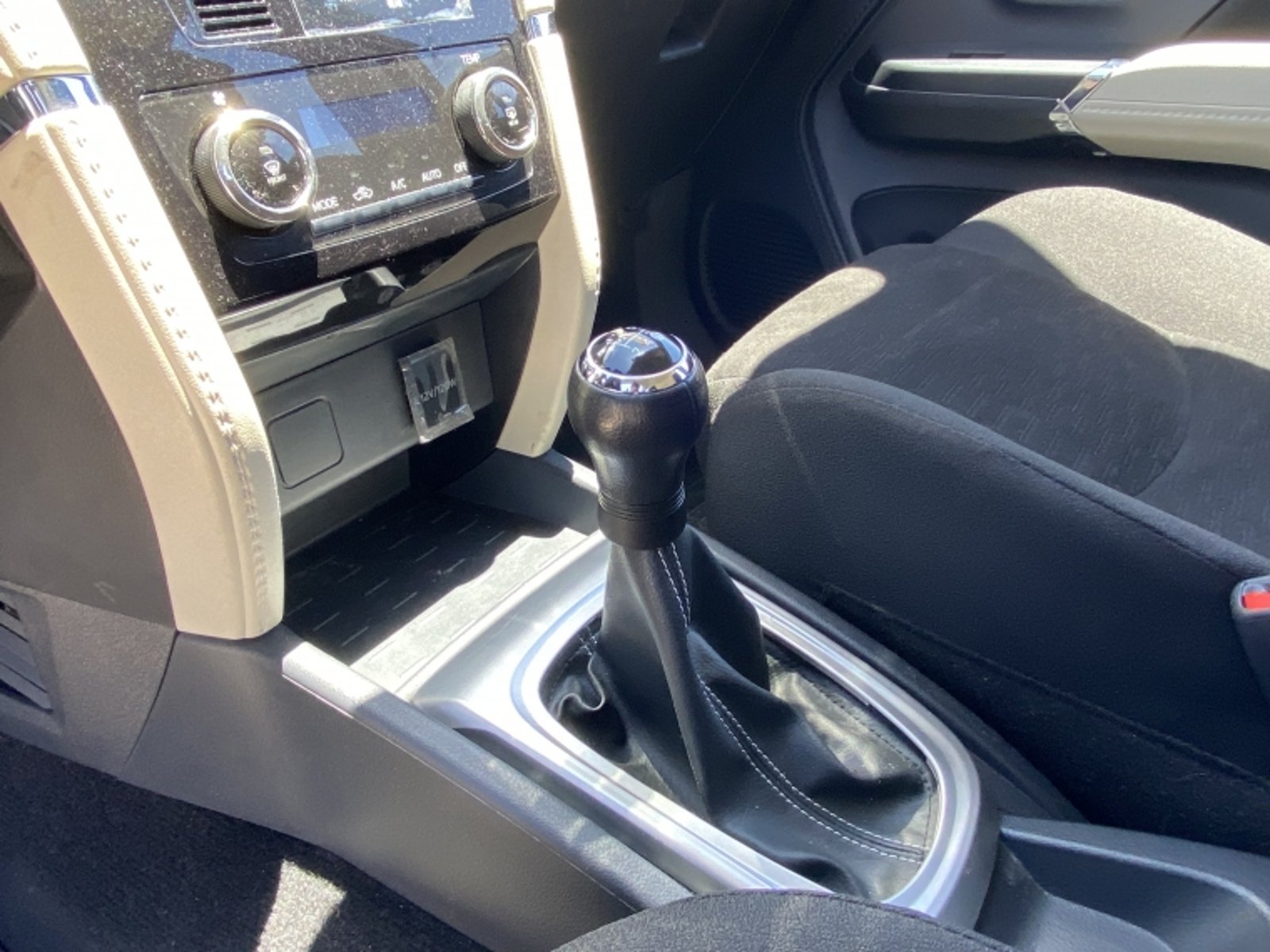 TOYOTA Rush 1.5 Mt 2023 - Imagen 11 de 20