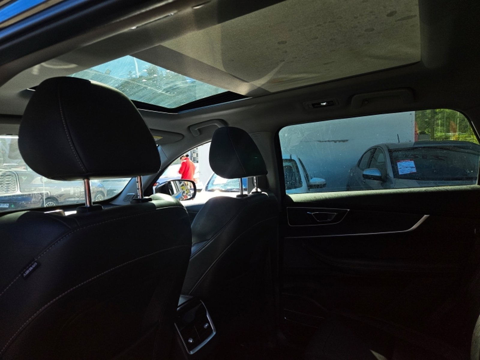 Chery Tiggo 8 1.5 Aut 2023 - Imagen 9 de 20