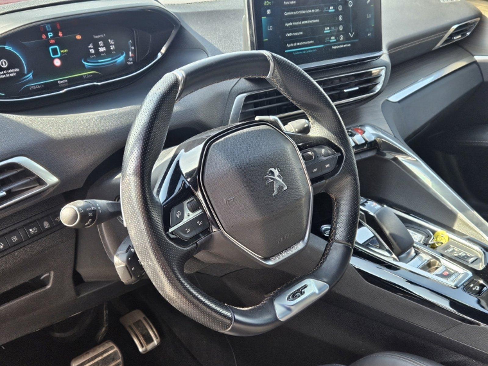 PEUGEOT 3008 Hybrid 300 4x4 1.6 Aut 2022 - Imagen 11 de 20
