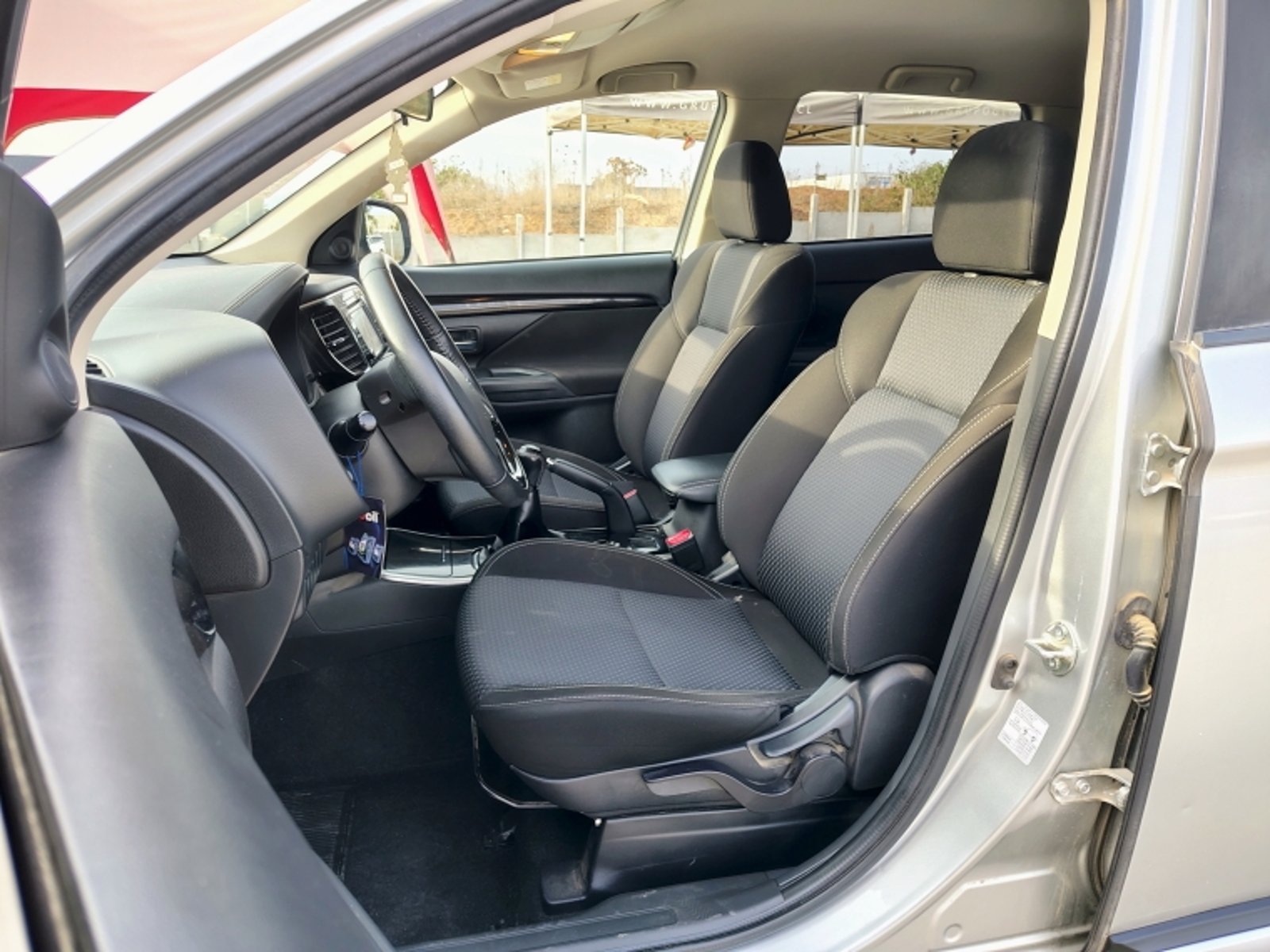 MITSUBISHI Outlander 2.0 2021 - Imagen 11 de 20