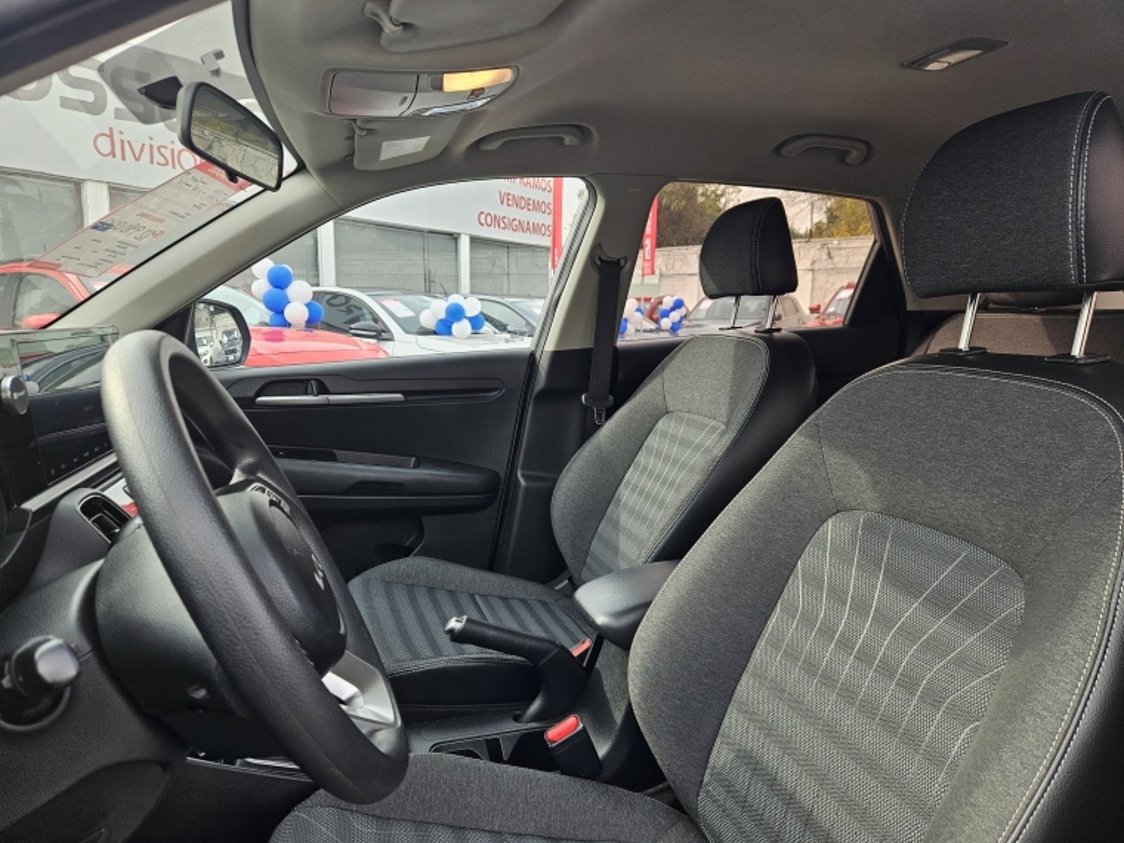 KIA Sonet Ex 1.5l 6mt 2023 - Imagen 15 de 20
