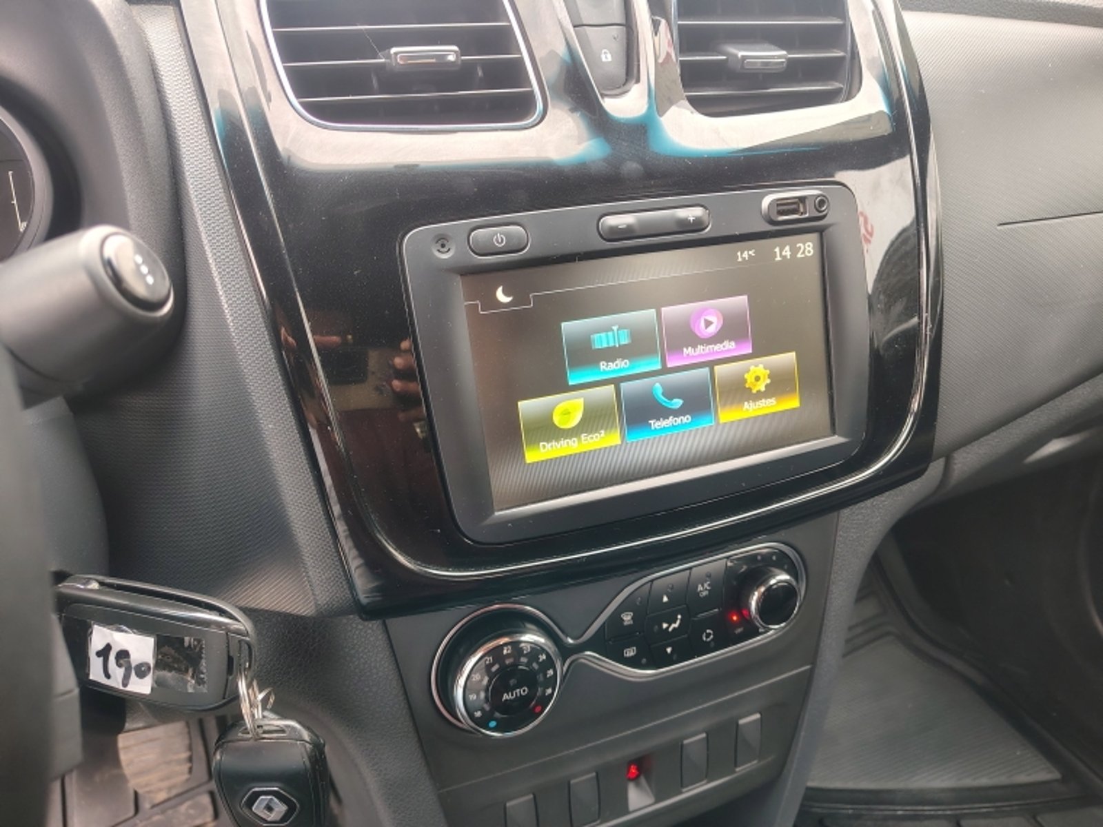 RENAULT Symbol Intens 1.6 2022 - Imagen 14 de 18