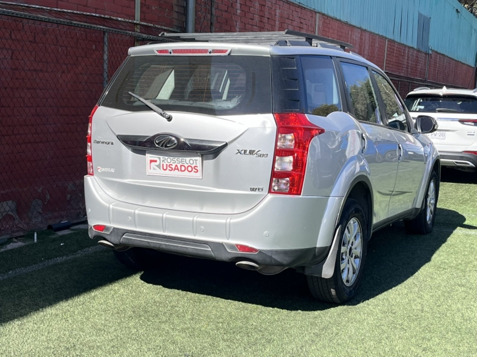 Mahindra XUV500 Xuv 500 2.2 2018 - Foto 4 de 20