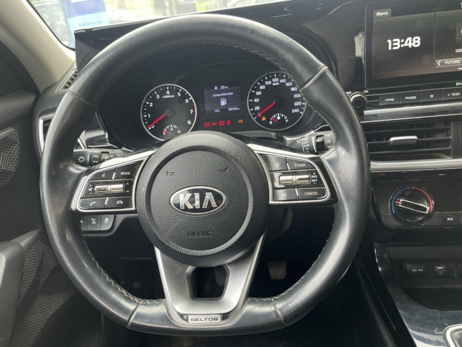 KIA Seltos Mpi 6mt 1.6 2021 - Imagen 15 de 20