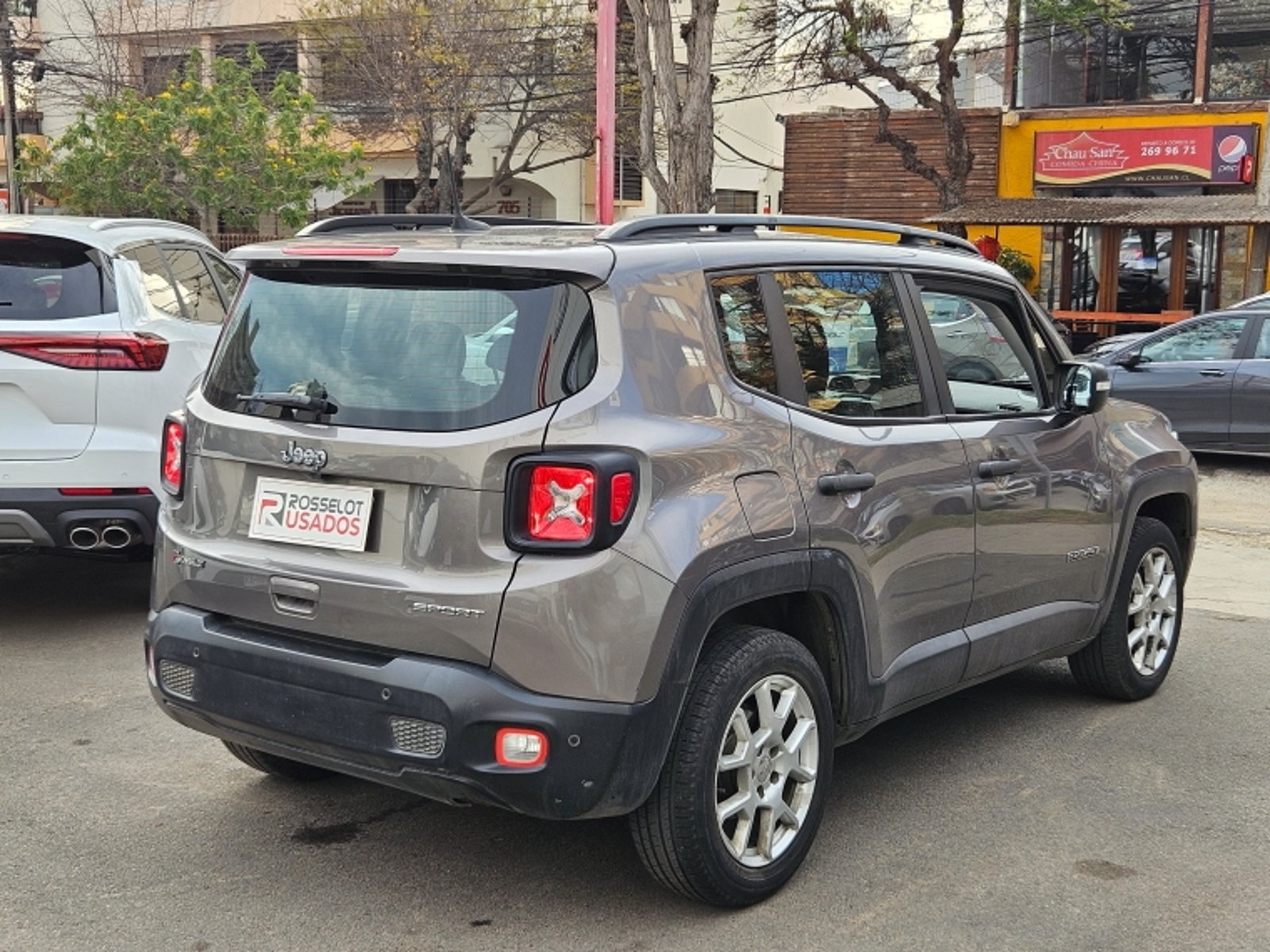 Jeep Renegade Sport 1.8 2022 - Foto 5 de 20