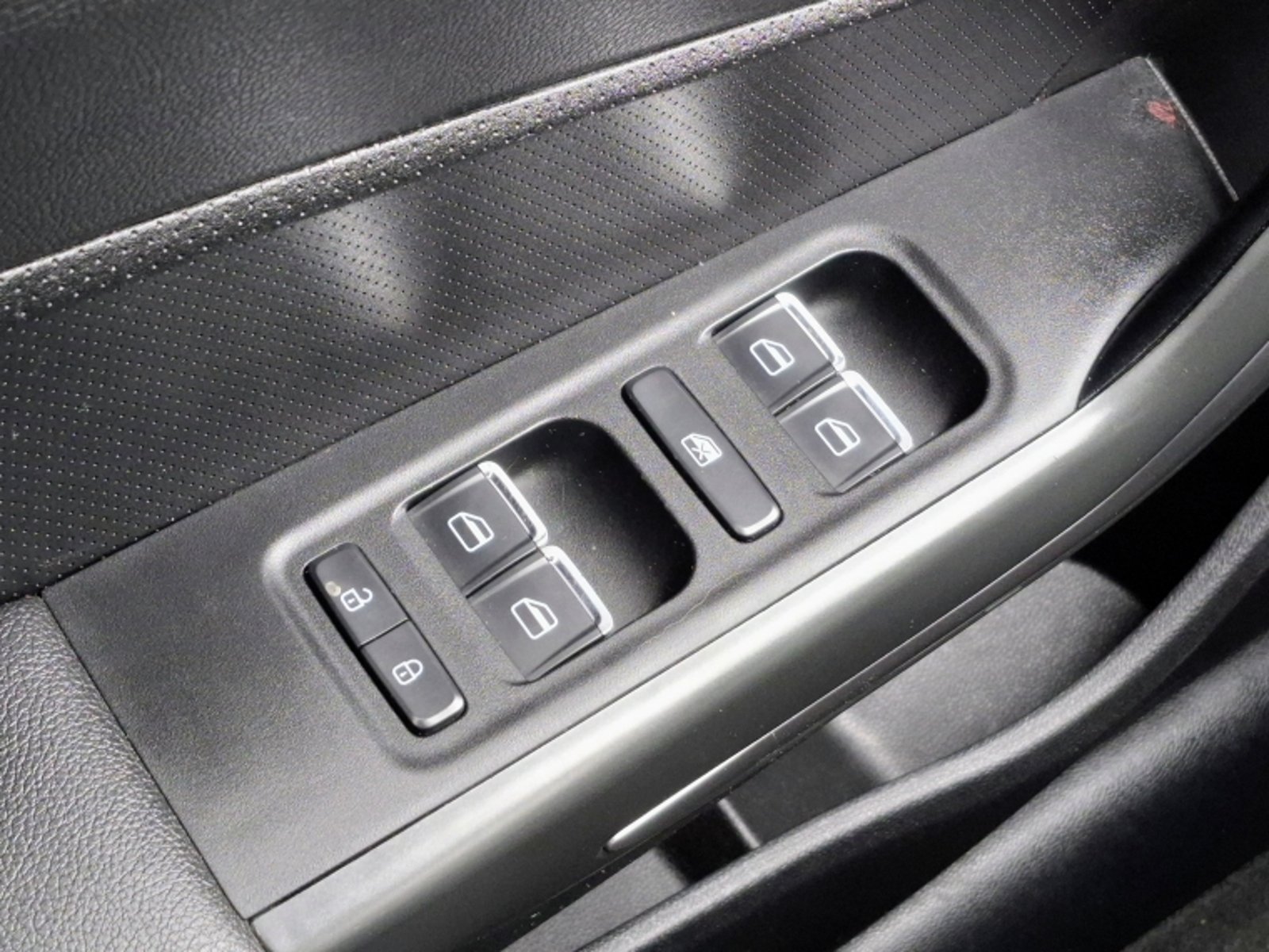 CHERY Arrizo 5 1.5 2022 - Imagen 8 de 20