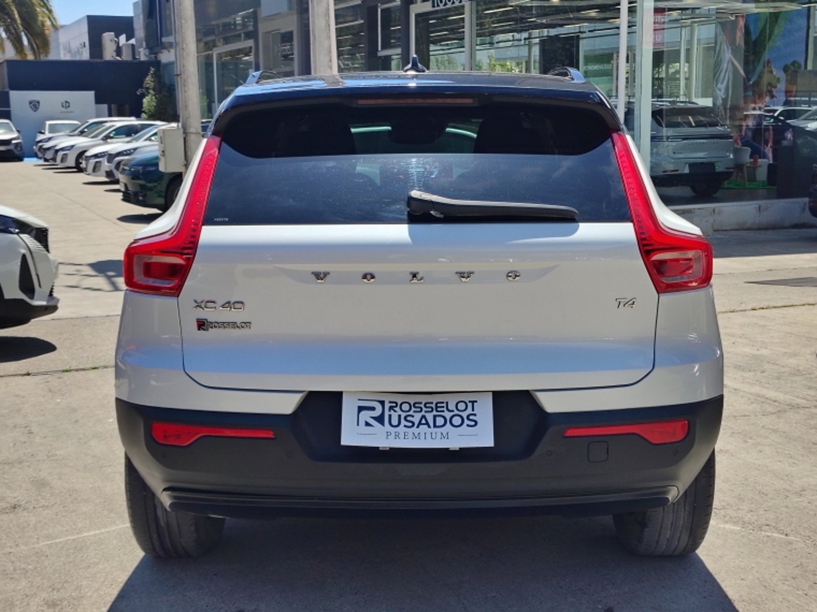 Volvo Xc40 T4 Fwd 2.0 Aut 2021 - Foto 5 de 20