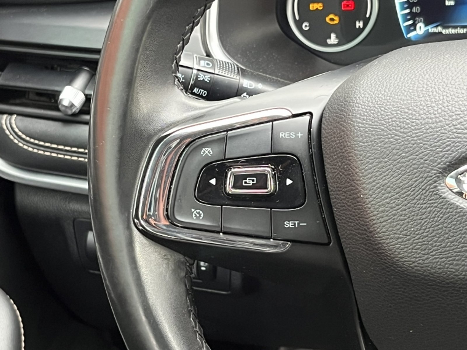 CHERY Tiggo 8 1.5 2022 - Imagen 16 de 20