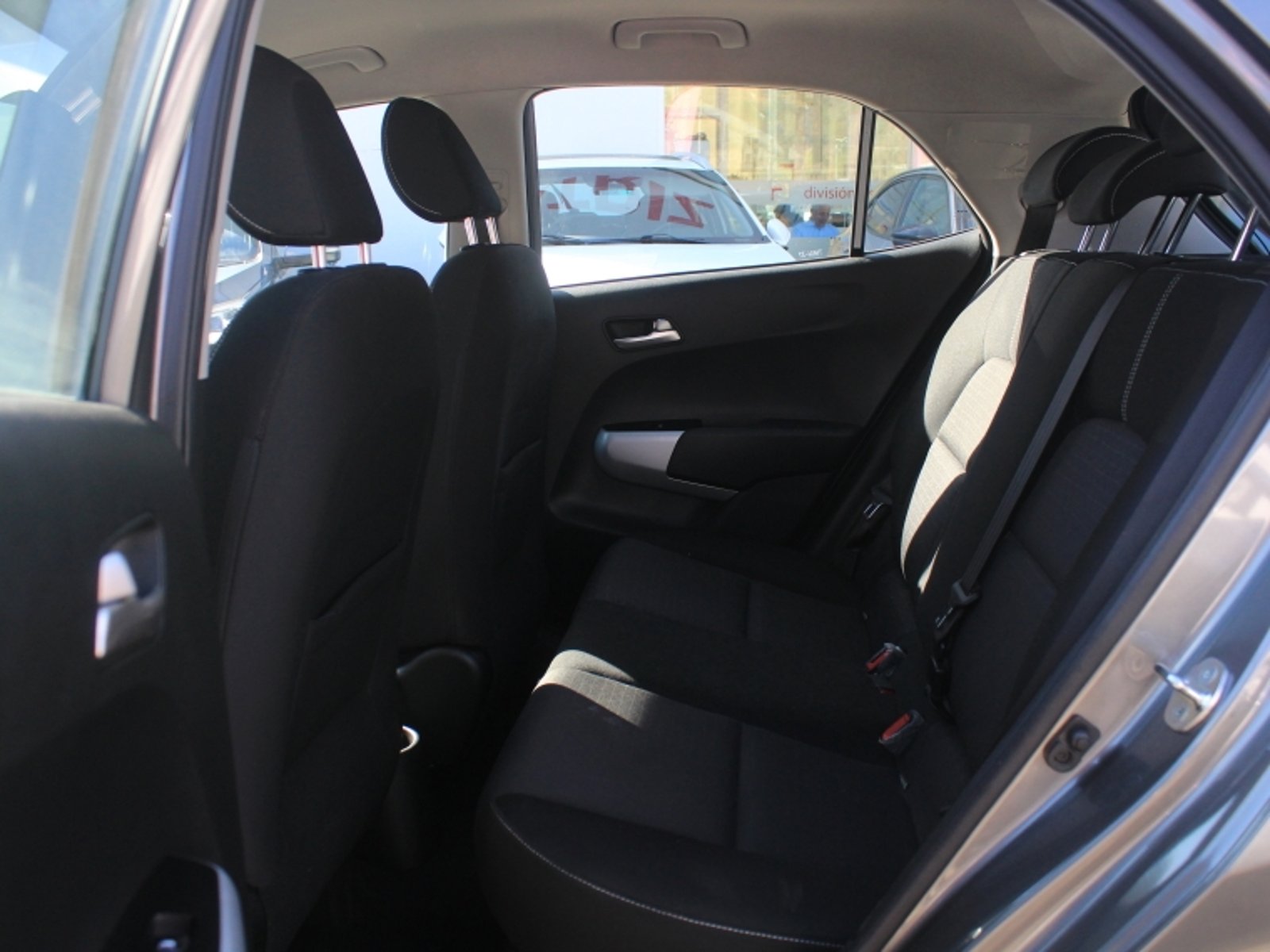 KIA Morning Mpi 1.2 2024 - Imagen 8 de 19
