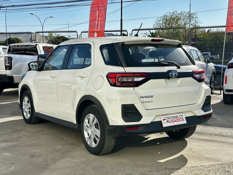 Toyota Raize 4x2 1.2 2023 - Imagen 7 de 19