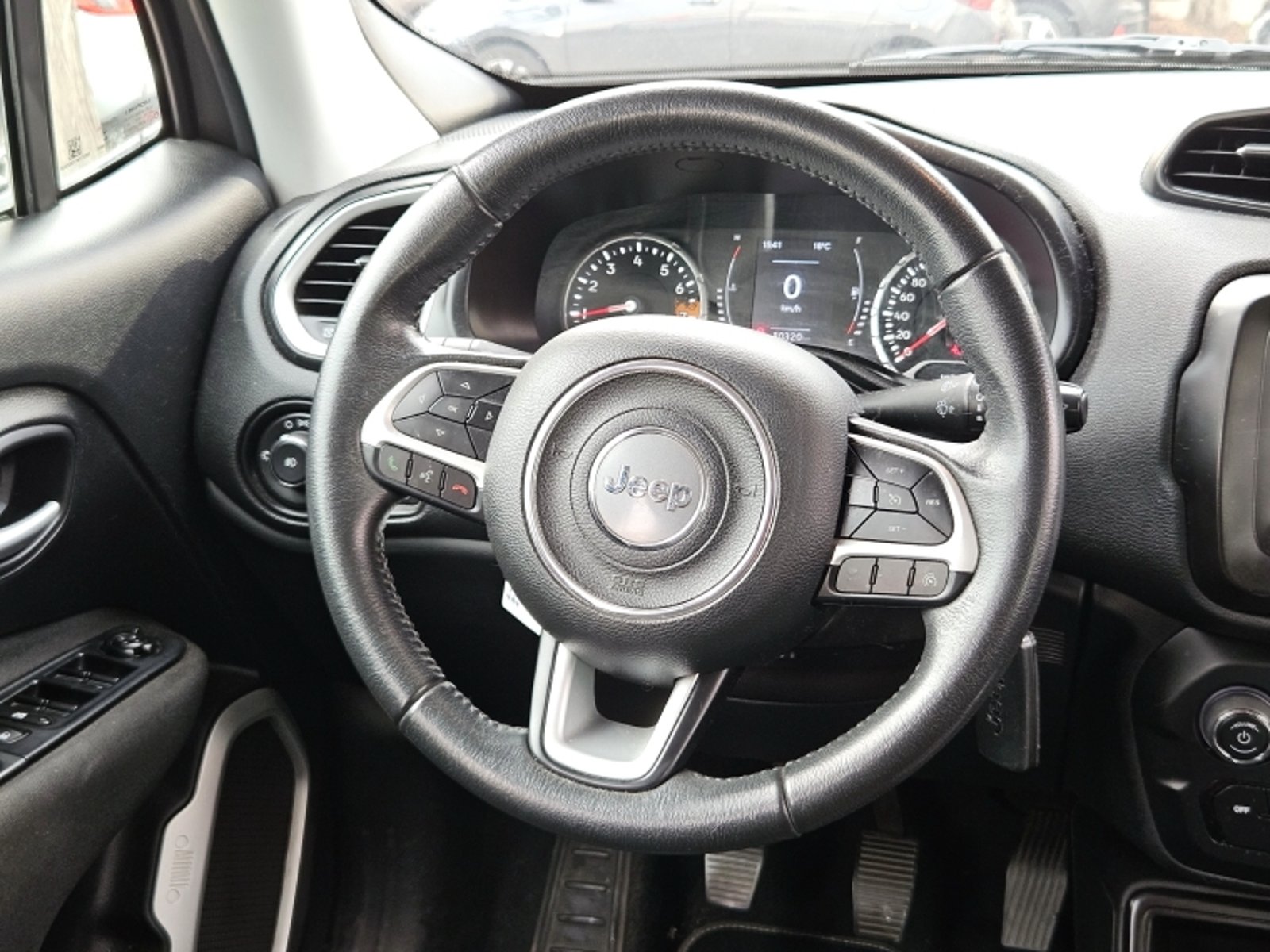 JEEP Renegade Sport 1.8 2022 - Imagen 11 de 20