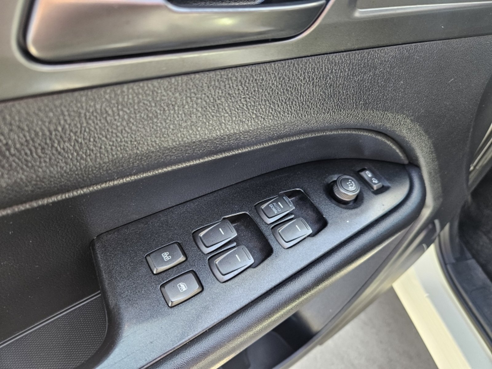 SSANGYONG GRAND MUSSO Musso Grand 2.2 4x2 Mt - Ql610 Mn 2022 - Imagen 11 de 20