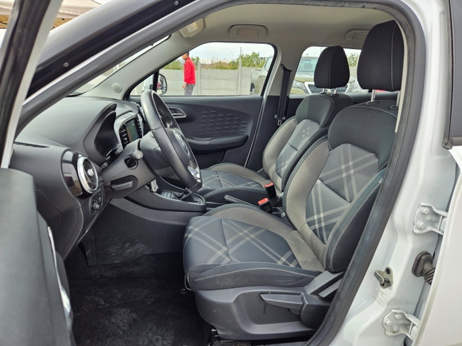 MG 3 New 3 1.5 Aut 2021 - Imagen 10 de 20