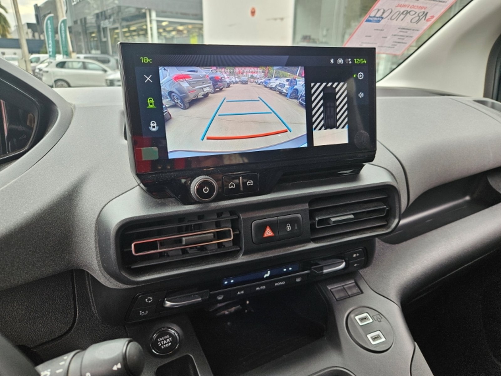 PEUGEOT Rifter Allure 1.5 Aut 2025 - Imagen 18 de 20