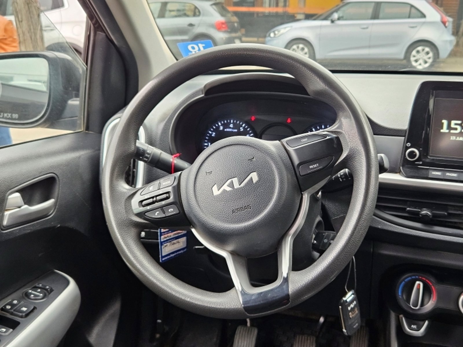 Kia Morning Mpi 1.0 2024 - Imagen 11 de 15