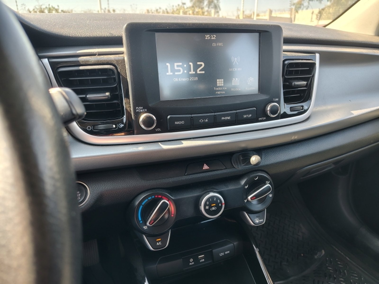 KIA Rio 4 Ex 1.4 Aut 2019 - Imagen 9 de 20