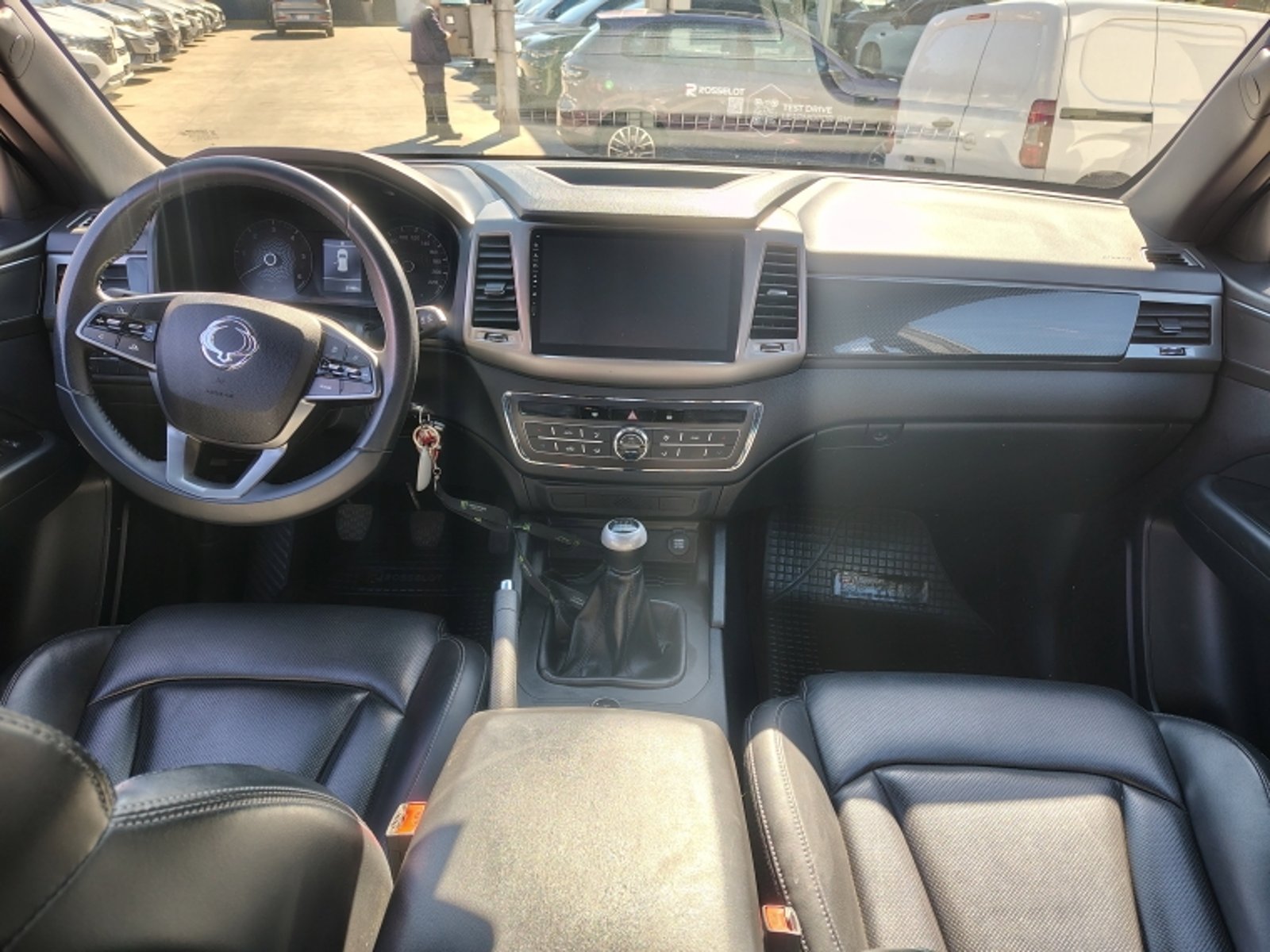 SSANGYONG Musso Dcab 4x4 2.2 2024 - Imagen 9 de 20