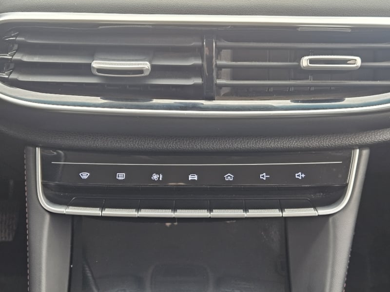 MG Hs 1.5t 2023 - Imagen 12 de 20