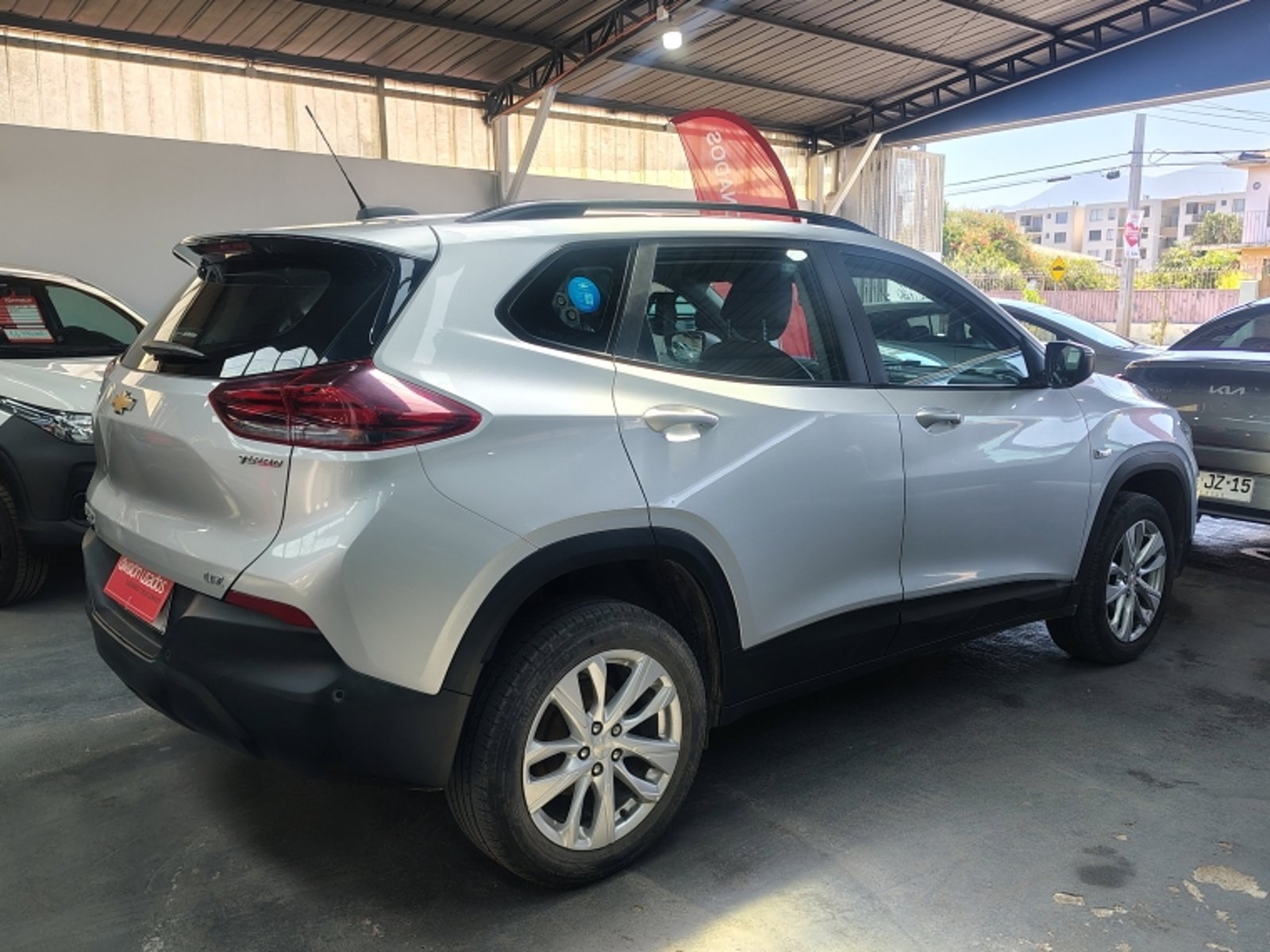 CHEVROLET Tracker 1.2t 2023 - Imagen 19 de 20