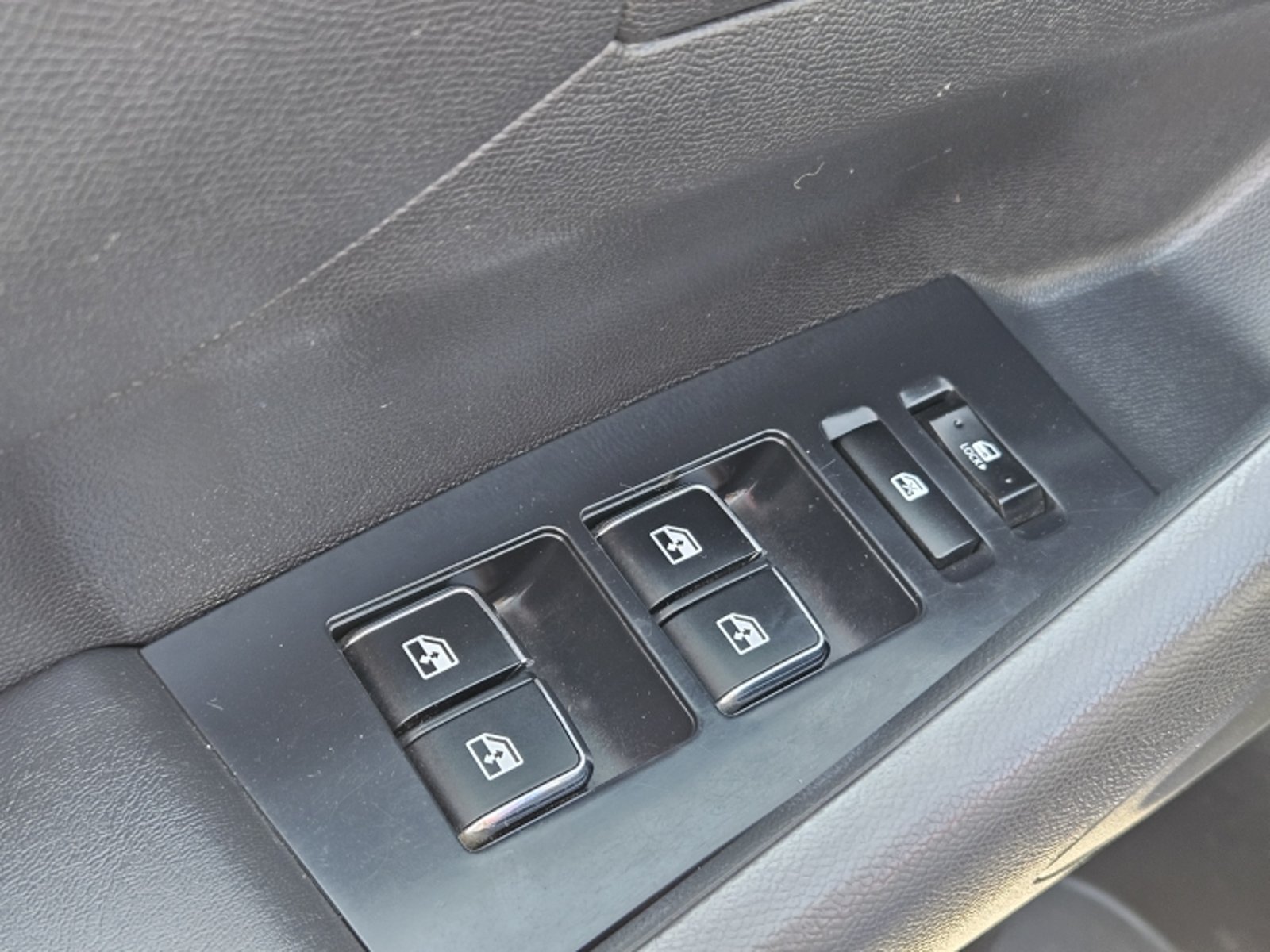 PEUGEOT Landtrek Active Hdi 150 4x2 2022 - Imagen 13 de 20