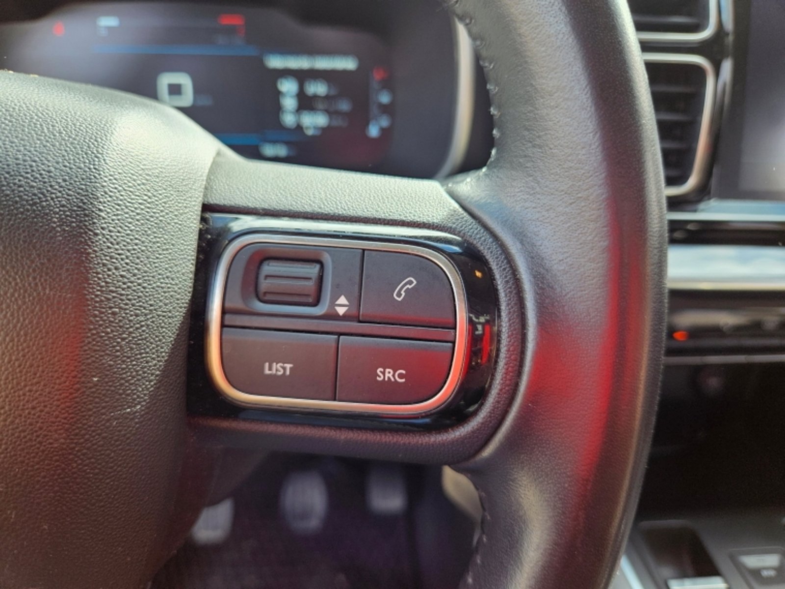 Citroën C5 Aircross Bluehdi 1.5 2022 - Imagen 13 de 18