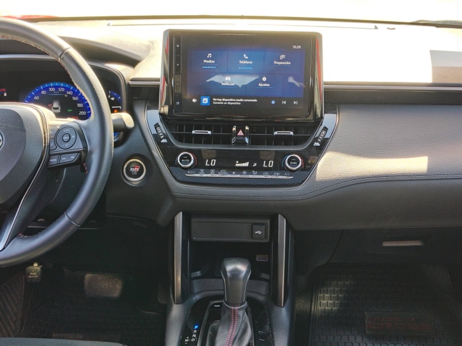 TOYOTA Corolla Cross Cvt 2.0 Aut 2024 - Imagen 11 de 20