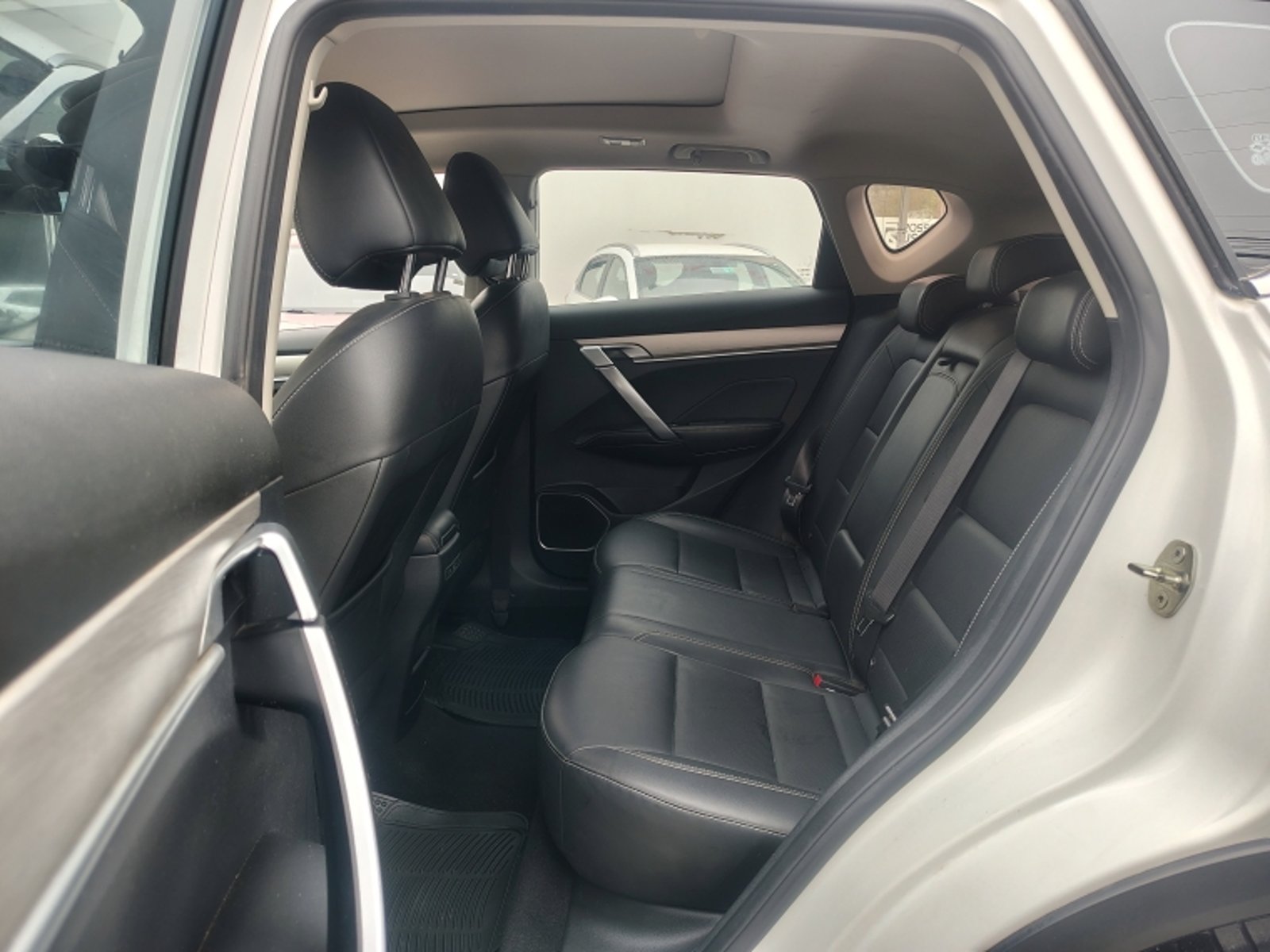 GEELY Coolray 1.5 Aut 2023 - Imagen 8 de 20