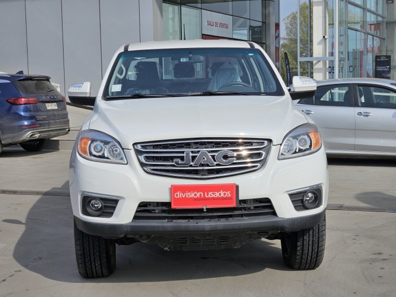 JAC T6 Ce Comfort 2.0 Bencina Mt 4x2 2024 - Foto 2 de 19