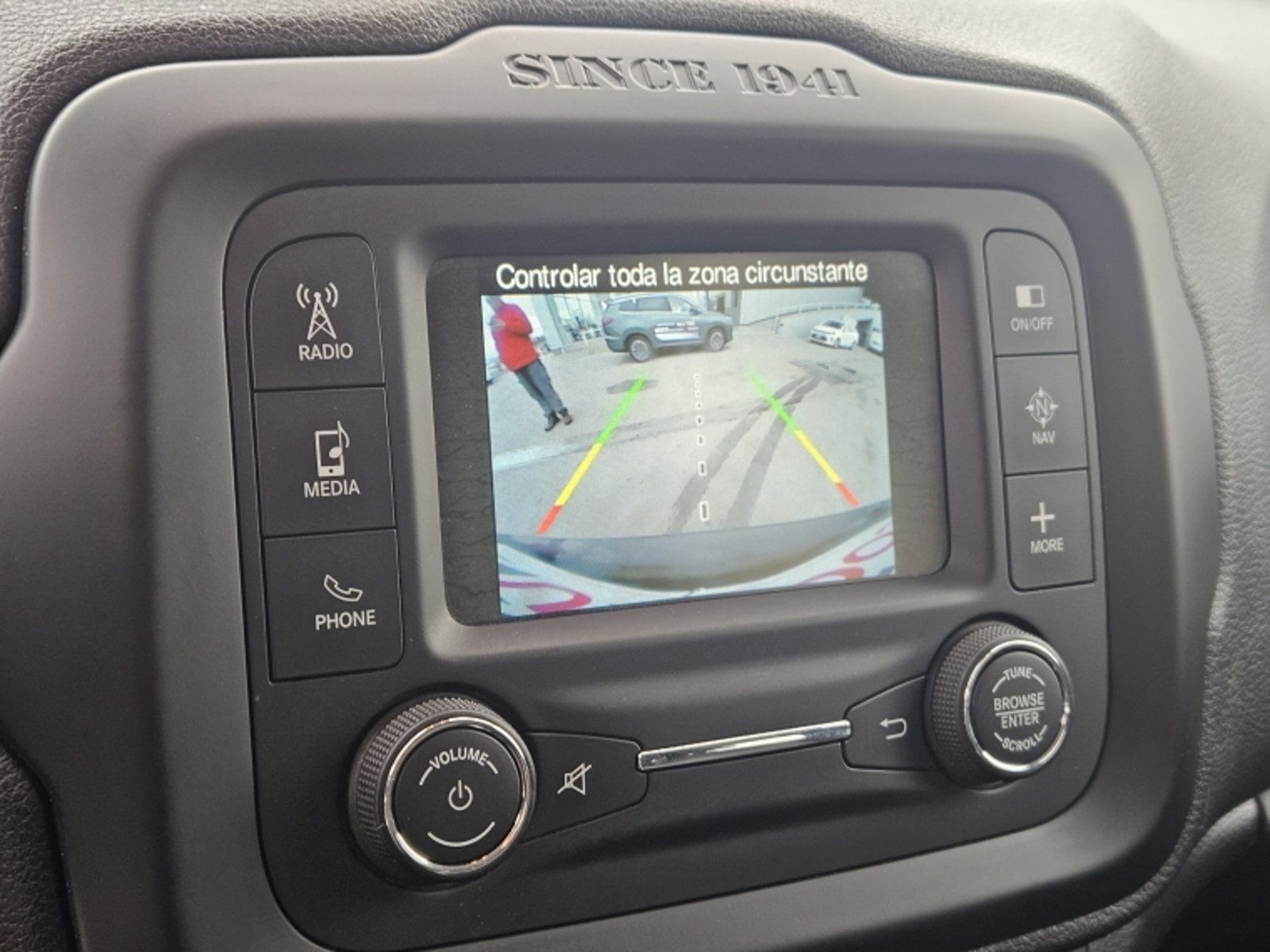 Jeep Renegade Sport 1.8 2019 - Imagen 20 de 20
